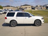 Used 2016 Lincoln Navigator Select image 4