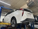 Used 2017 Toyota Prius Four Touring image 3