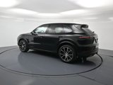 Certified 2021 Porsche Cayenne S image 3