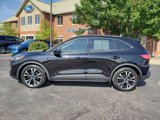 Certified 2022 Ford Escape SE w/ SE Sport Appearance Package image 4