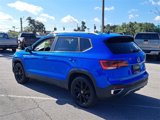Used 2022 Volkswagen Taos SE image 5