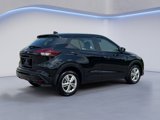 Used 2023 Nissan Kicks S image 5