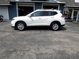 Used 2016 Nissan Rogue SV w/ SV Moonroof Package image 2