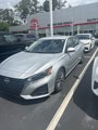 Used 2023 Nissan Altima 2.5 SV image 3