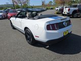 Used 2010 Ford Mustang Convertible image 4