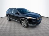 Used 2018 Jeep Cherokee Latitude Plus image 4