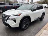 Used 2024 Nissan Rogue Platinum w/ Platinum Premium Package image 4