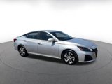 Used 2023 Nissan Altima 2.5 S image 2