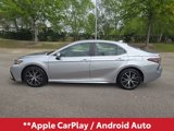 Used 2022 Toyota Camry SE image 3