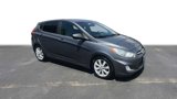 Used 2012 Hyundai Accent SE image 2