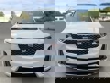 New 2025 Cadillac XT6 Luxury image 2