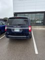Used 2014 Chrysler Town & Country Touring image 4