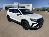 Used 2022 Volkswagen Taos SE image 3