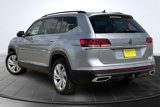 Used 2022 Volkswagen Atlas SE image 2