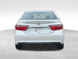Used 2016 Toyota Camry SE image 4