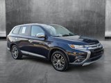 Used 2017 Mitsubishi Outlander SE image 3