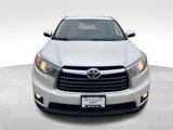 Used 2016 Toyota Highlander XLE image 2