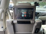 Used 2017 Chrysler Pacifica Touring-L Plus w/ Advanced Safetytec Group image 3