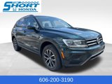 Used 2019 Volkswagen Tiguan SE w/ Panoramic Sunroof Package image 3