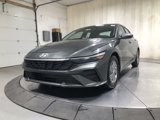 New 2025 Hyundai Elantra SE image 3