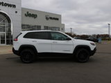 Used 2021 Jeep Cherokee Trailhawk image 2
