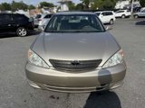 Used 2004 Toyota Camry LE image 2