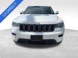 Used 2017 Jeep Grand Cherokee Laredo w/ Quick Order Package 2BE image 3