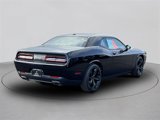 Used 2016 Dodge Challenger SXT image 4