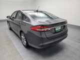 Used 2017 Ford Fusion SE image 5