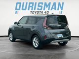 Used 2023 Kia Soul LX w/ LX Technology Package image 4