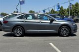 Used 2020 Volkswagen Jetta SE w/ SE Cold Weather Package image 3
