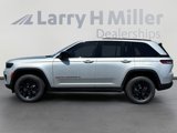 New 2025 Jeep Grand Cherokee Altitude image 3