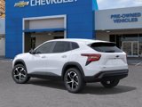 New 2025 Chevrolet Trax RS image 3