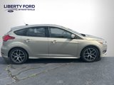 Used 2016 Ford Focus SE w/ SE Sport Package image 6