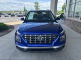 Used 2023 Hyundai Venue SEL image 3