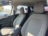 Used 2022 Ford Escape SE image 5