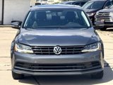 Used 2018 Volkswagen Jetta SE image 2
