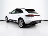 Certified 2022 Porsche Macan image 3