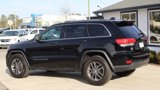 Used 2017 Jeep Grand Cherokee Limited image 3