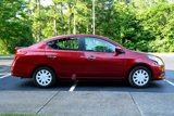 Used 2019 Nissan Versa SV image 4