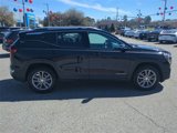Used 2024 GMC Terrain SLT image 4