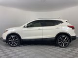 Used 2018 Nissan Rogue Sport SL w/ SL Premium Package image 4