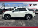 Used 2023 Nissan Pathfinder SL w/ SL Black Package image 6