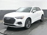 Used 2022 Audi Q3 2.0T Premium w/ Convenience Package image 4
