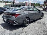 Used 2024 Hyundai Elantra Limited image 2