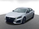 Used 2024 Nissan Altima 2.5 SV image 5