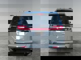 Used 2022 Chrysler Pacifica Touring-L image 4