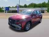 New 2025 Hyundai Tucson SE image 2
