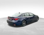 Used 2022 Toyota Avalon Touring image 5