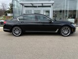 Used 2018 BMW 750i xDrive image 2